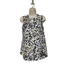 Cabi Top/Blouse Women's X-Small White Blue Print Pleated V-Neck Sleevel